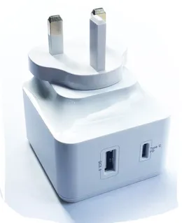 USB Type A/Type C Power Adapter